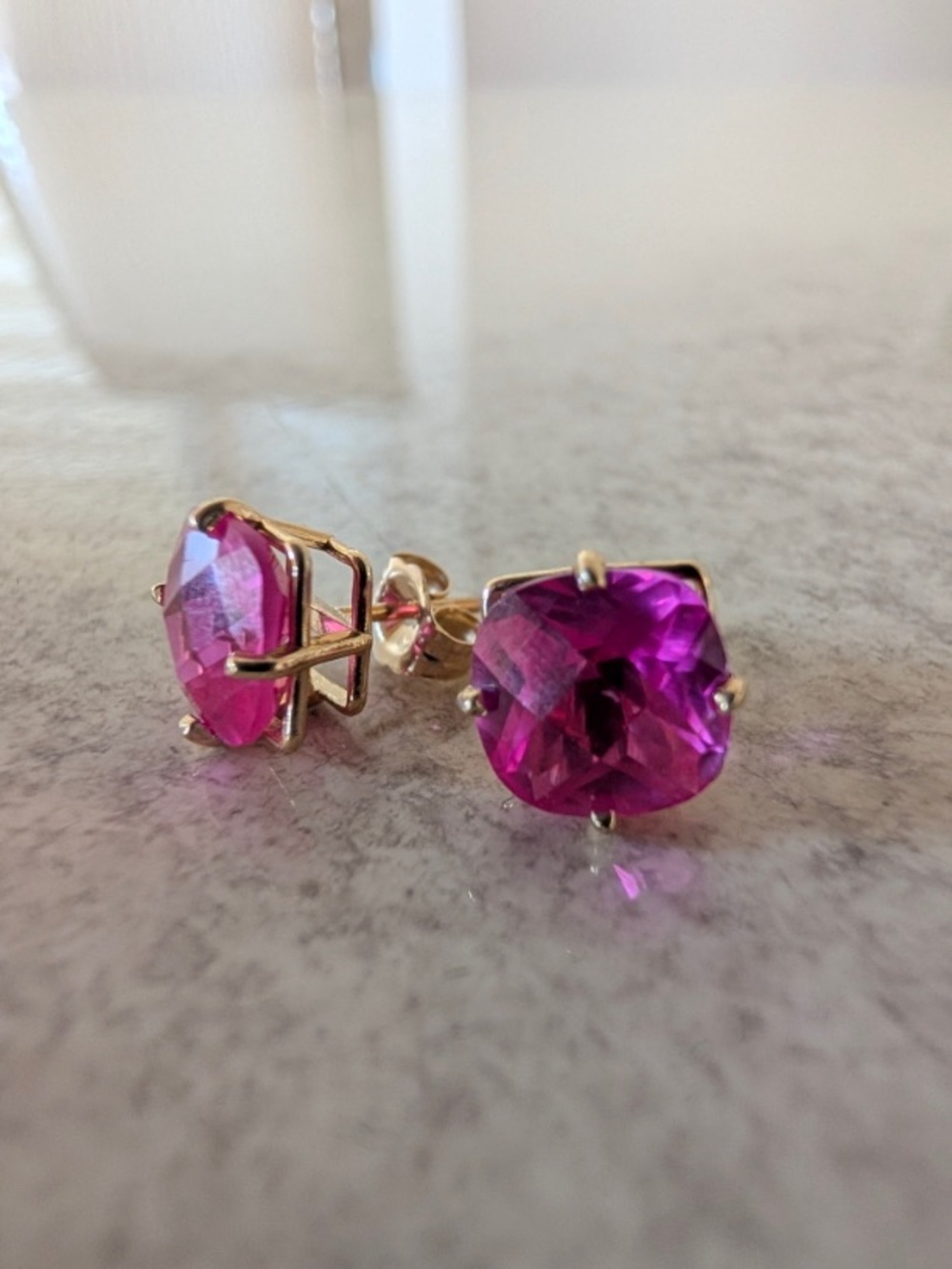 New $358 14K Yellow Gold Pink Sapphire Stud Earrings - Picture 3 of 6
